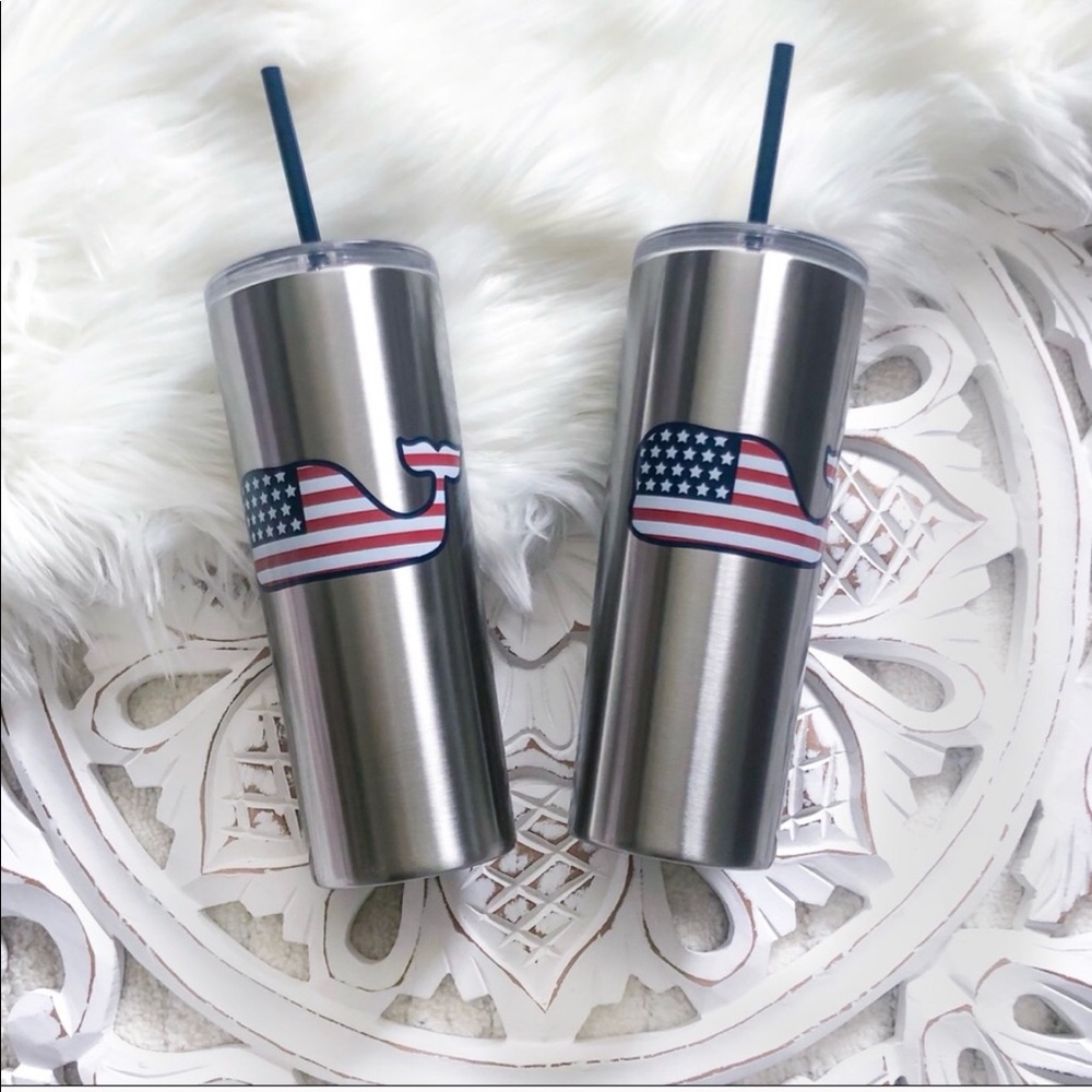 ⭐️ NWT RARE Set of 2 Vineyard Vines Tumblers